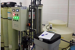 實驗室純水機的 TDS 值很高怎麽解決？