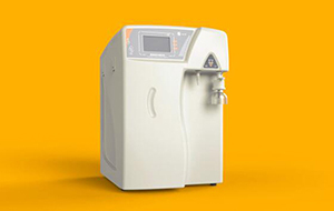 滲源超純水機是如何替代傳統蒸餾器的?